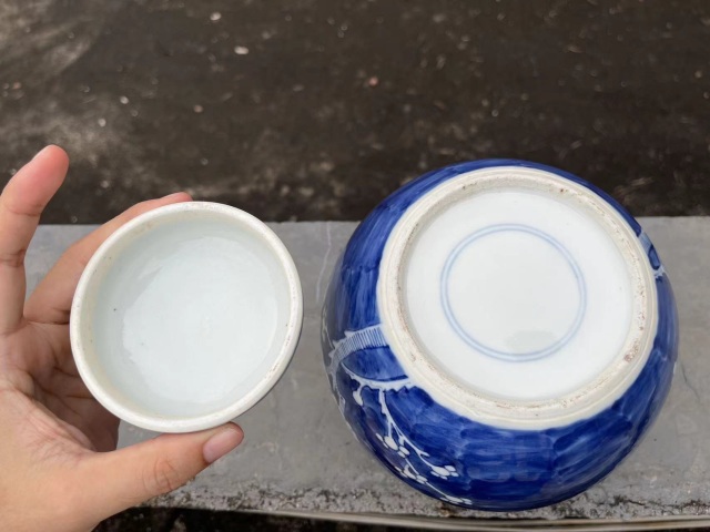 古玩陶瓷晚清青花冰梅圖蓋罐拍賣，當(dāng)前價(jià)格2888元