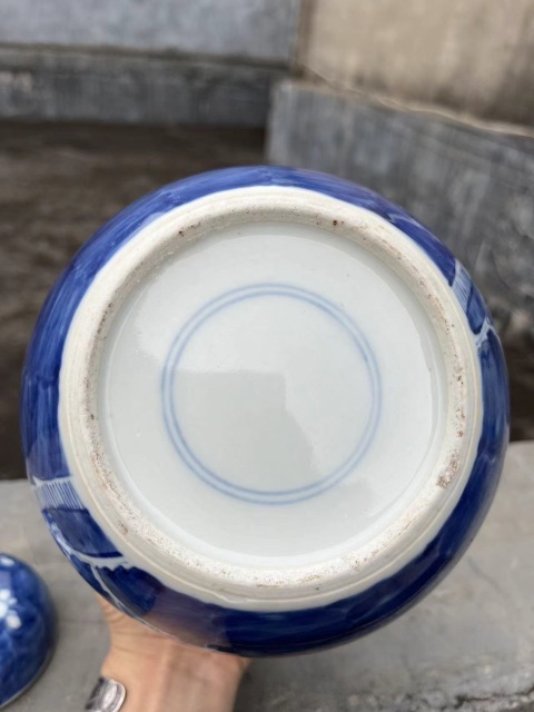 古玩陶瓷晚清青花冰梅圖蓋罐拍賣，當(dāng)前價(jià)格2888元