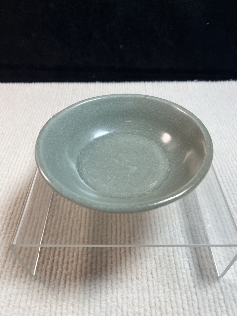 古玩陶瓷南宋御用瓷龍泉青瓷冰片紋水洗拍賣，當(dāng)前價格9980元