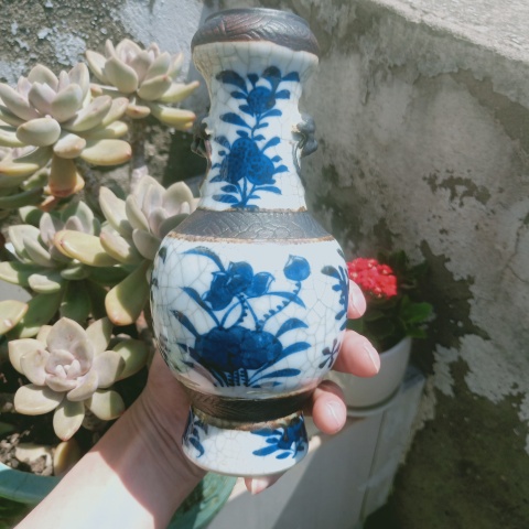古玩陶瓷哥釉青花花鳥紋蒜頭賞瓶拍賣，當前價格2980元