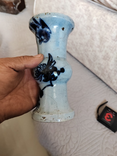 古玩陶瓷青花花鳥紋花觚拍賣，當(dāng)前價(jià)格999元