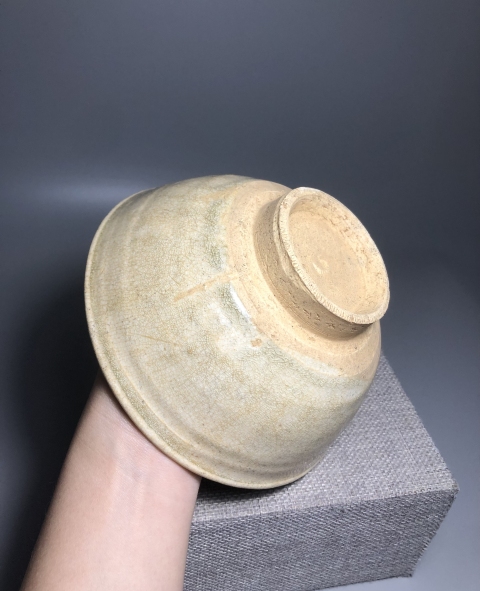 古玩陶瓷【南宋】青白釉唇口高足碗【收藏級(jí)】【百碎級(jí)開片】拍賣,當(dāng)前價(jià)格0元
