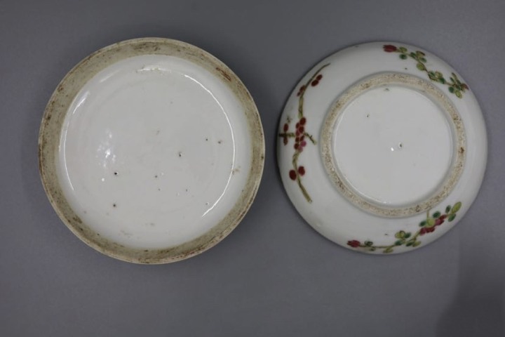 古玩陶瓷杏林春燕粉彩印泥盒拍賣，當前價格3500元