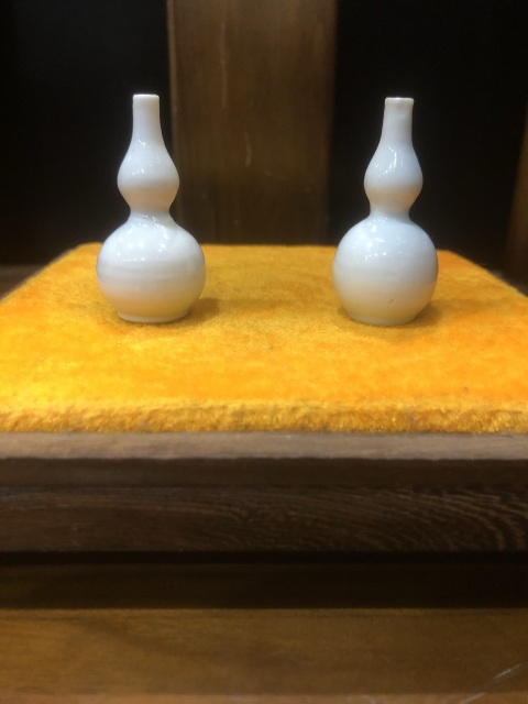 古玩陶瓷甜白釉小葫蘆瓶一對拍賣，當前價格3888元