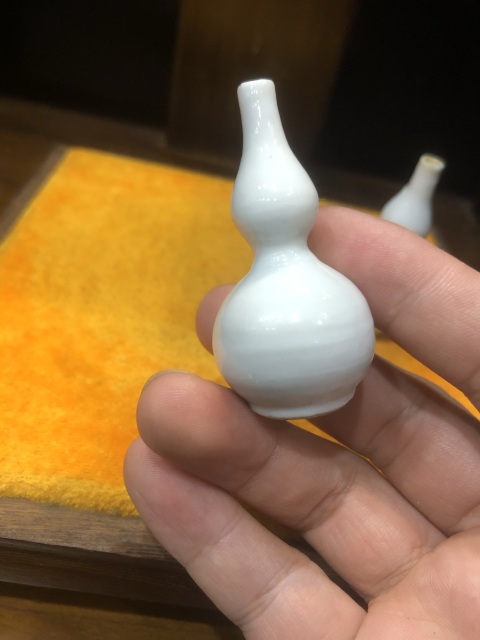 古玩陶瓷甜白釉小葫蘆瓶一對拍賣，當前價格3888元