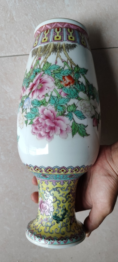 古玩陶瓷粉彩瓶拍賣,當前價格2800元