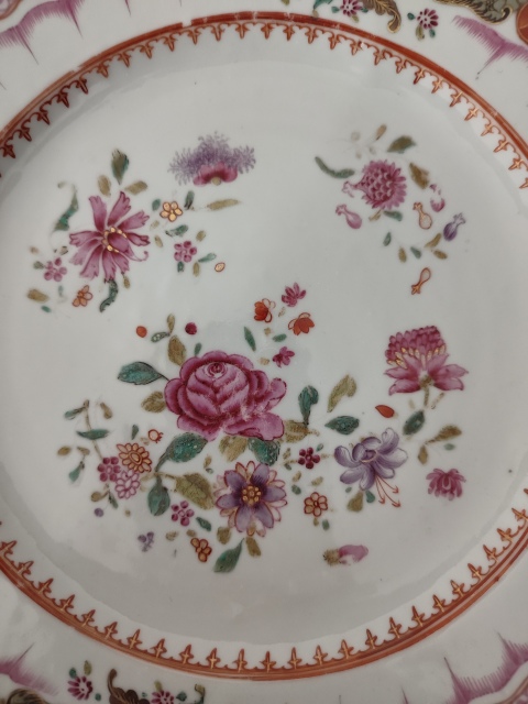 古玩陶瓷乾隆細路廣彩花卉盤拍賣，當前價格2200元