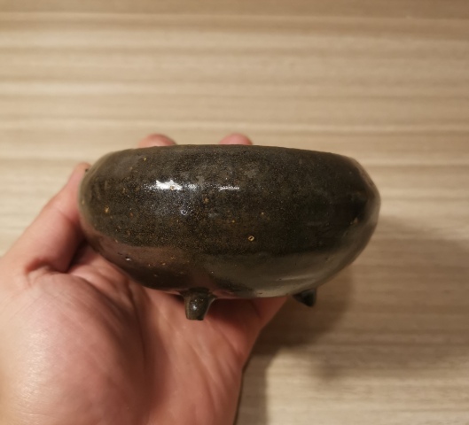 古玩陶瓷明.褐釉三足爐460拍賣，當前價格460元