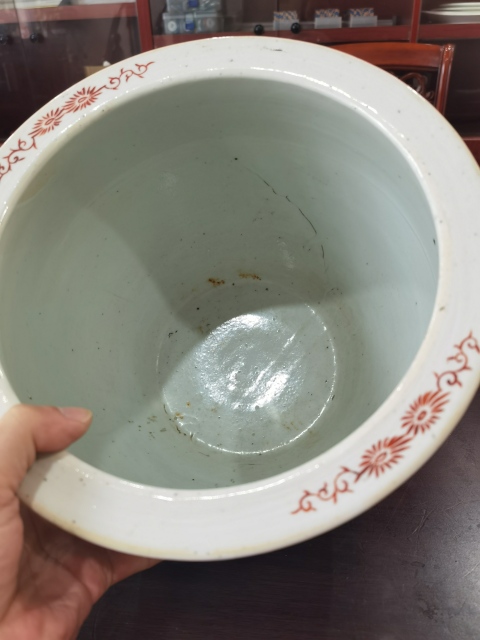 古玩陶瓷五彩開光仕女嬰戲圖卷缸拍賣,當(dāng)前價(jià)格12000元