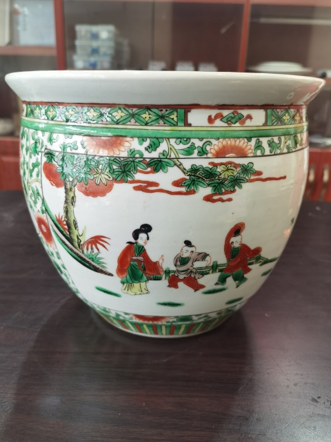 古玩陶瓷五彩開光仕女嬰戲圖卷缸拍賣,當(dāng)前價(jià)格12000元