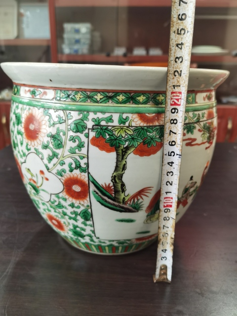 古玩陶瓷五彩開光仕女嬰戲圖卷缸拍賣,當(dāng)前價(jià)格12000元