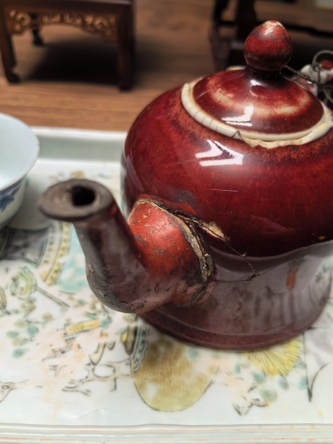 古玩陶瓷晚清民國郎紅釉茶壺拍賣,當前價格1500元