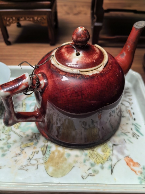 古玩陶瓷晚清民國郎紅釉茶壺拍賣,當前價格1500元