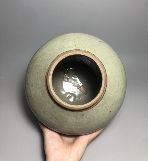 古玩陶瓷【明代】龍泉青瓷蓋罐【頂級釉】拍賣,當前價格0元