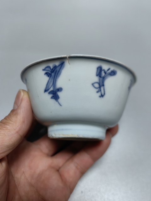 古玩陶瓷明晚期-嬰戲紋青花小碗拍賣,當前價格288元