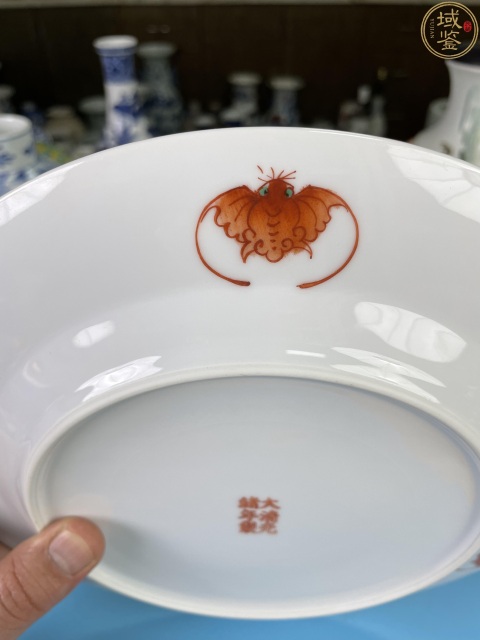 大清光绪年製粉彩山水人物薄胎小碗 小杯 中国美術古董品 大清光绪年制款粉彩碗，Colored bowl made of flour in Guangxu