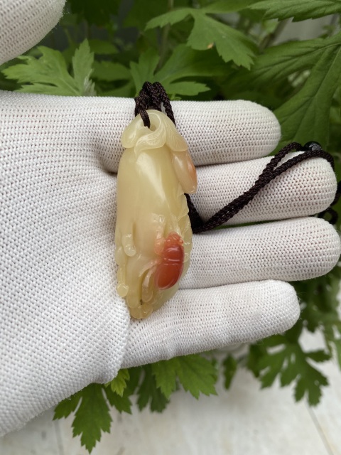 古玩雜項《富甲一方》壽山芙蓉石掛件拍賣,當前價格999元