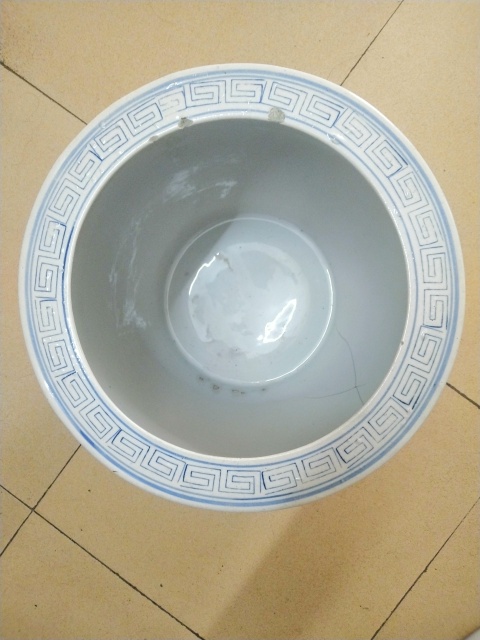 古玩陶瓷青花纏枝花卉紋卷缸拍賣，當前價格360元