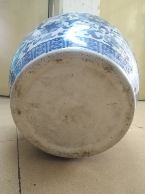 古玩陶瓷青花纏枝花卉紋卷缸拍賣，當前價格360元