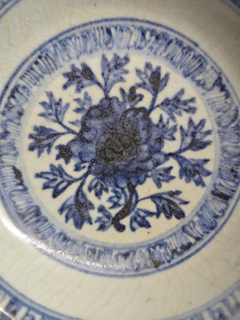 古玩陶瓷明空白期青花茶花紋撇口盤拍賣,當前價格4321元