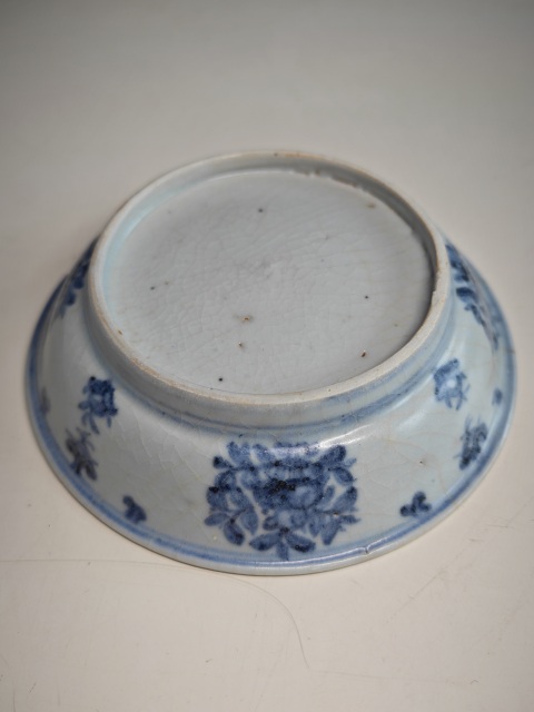 古玩陶瓷明空白期青花茶花紋撇口盤拍賣,當前價格4321元