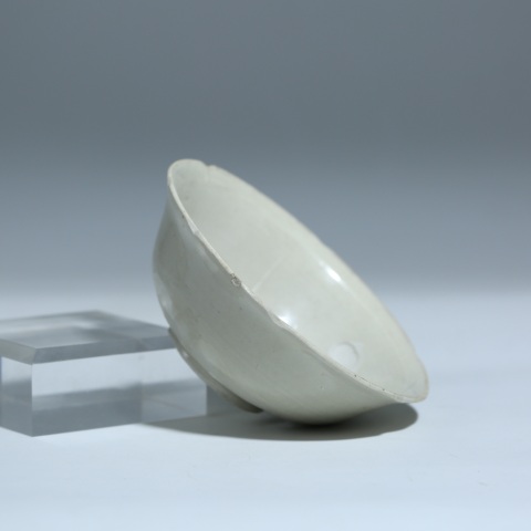 古玩陶瓷宋代定窯白釉盞拍賣，當前價格1000元