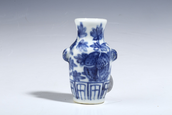 古玩陶瓷清·雙獸耳青花瓶·全品拍賣，當前價格1888元