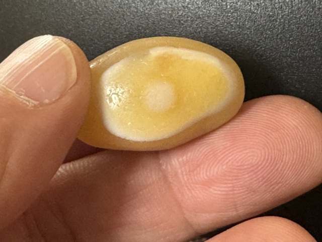 古玩雜項五代十國.千年佛眼纏絲瑪瑙拍賣,當前價格20000元