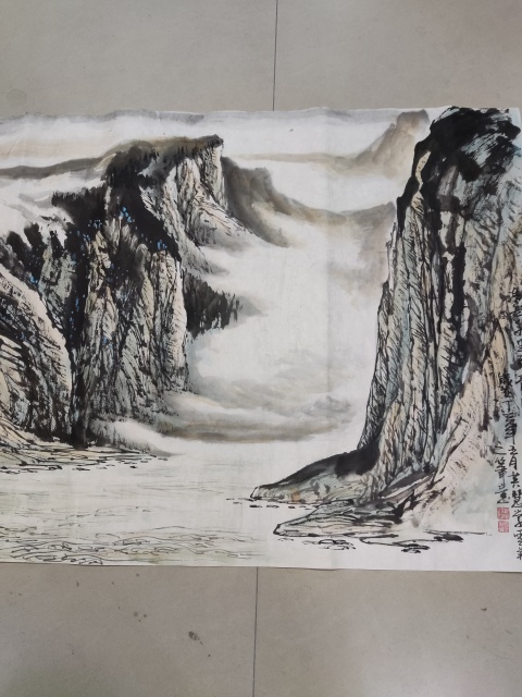古玩字畫河南名家謝英慧 夔門雄峰拍賣,當(dāng)前價格388元