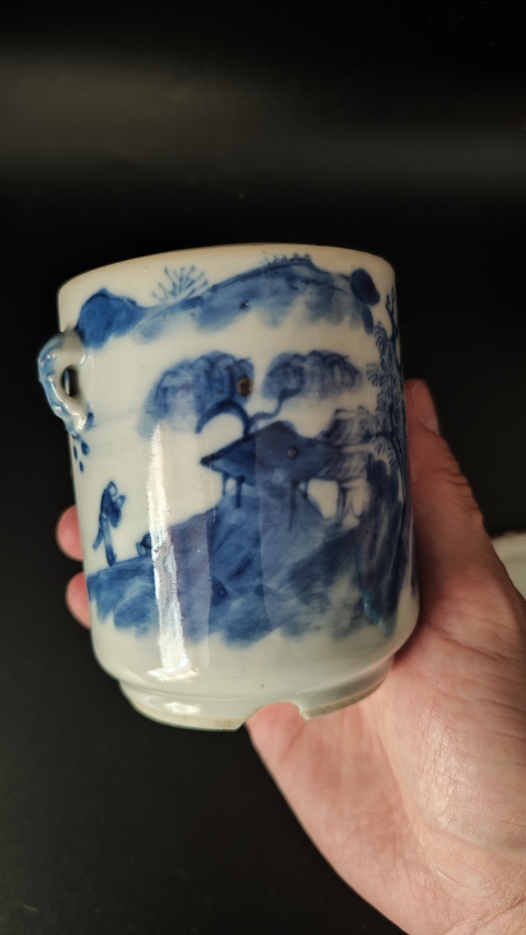 古玩陶瓷清晚期青花山水高士圖蓋盅拍賣,當(dāng)前價(jià)格780元