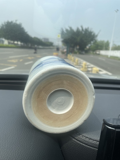 古玩陶瓷康熙山水紋青花筆筒拍賣,當前價格30000元