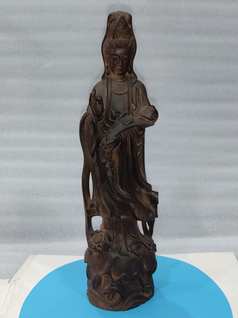 古玩雜項沉香木雕觀音拍賣,當(dāng)前價格0元