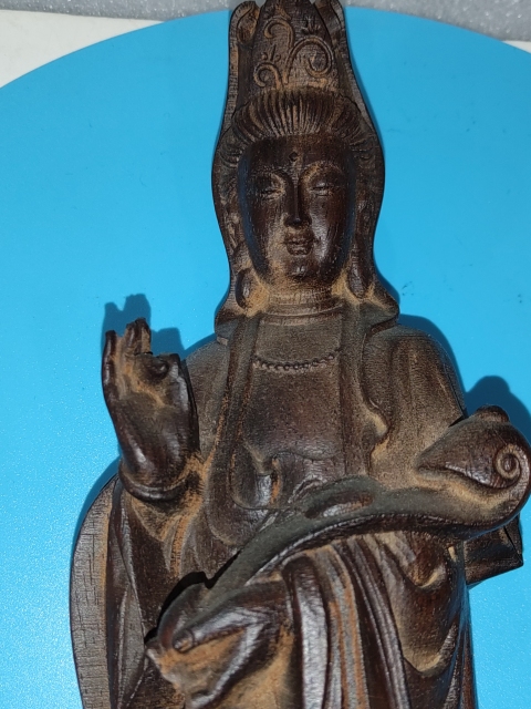 古玩雜項沉香木雕觀音拍賣,當(dāng)前價格0元