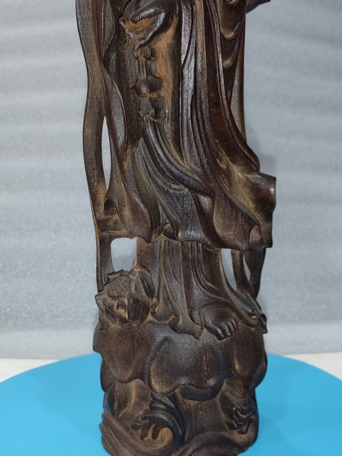 古玩雜項沉香木雕觀音拍賣,當(dāng)前價格0元
