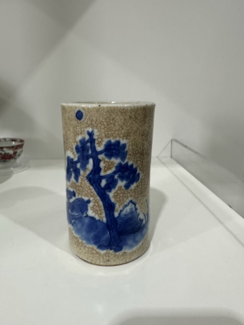 古玩陶瓷哥釉青花松鹿圖筆筒拍賣，當前價格3280元