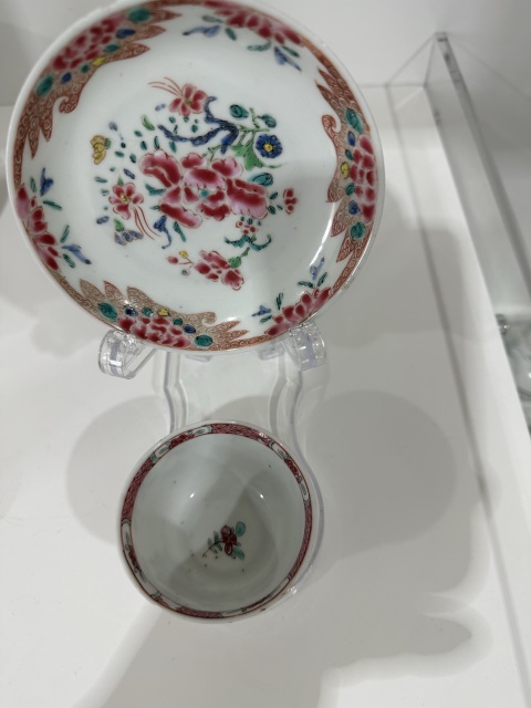 古玩陶瓷粉彩杯盤拍賣,當前價格3200元