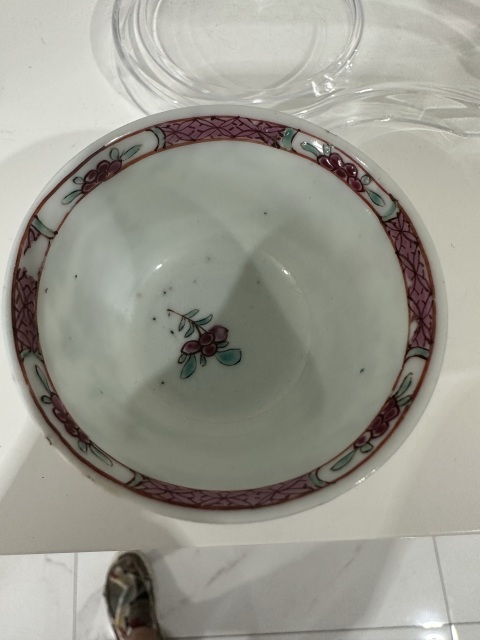 古玩陶瓷粉彩杯盤拍賣,當前價格3200元