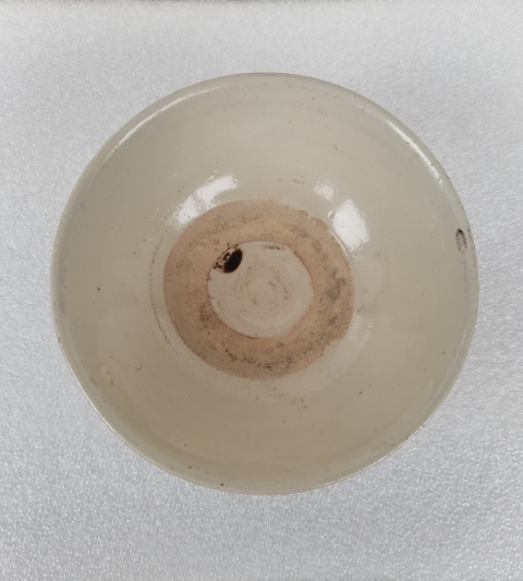 古玩陶瓷磁州窯雙色釉茶碗拍賣,當前價格0元