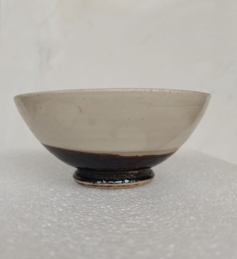 古玩陶瓷磁州窯雙色釉茶碗拍賣,當前價格0元