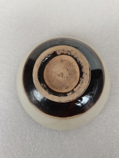 古玩陶瓷磁州窯雙色釉茶碗拍賣,當前價格0元