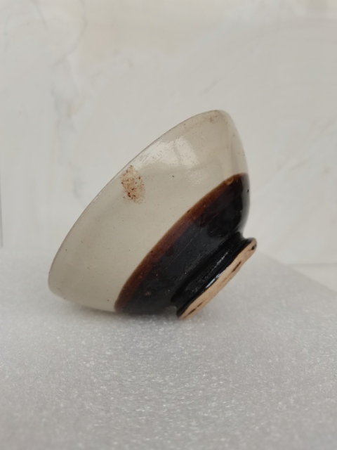 古玩陶瓷磁州窯雙色釉茶碗拍賣,當前價格0元
