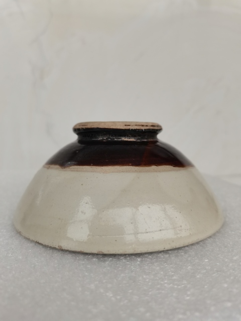 古玩陶瓷磁州窯雙色釉茶碗拍賣,當前價格0元