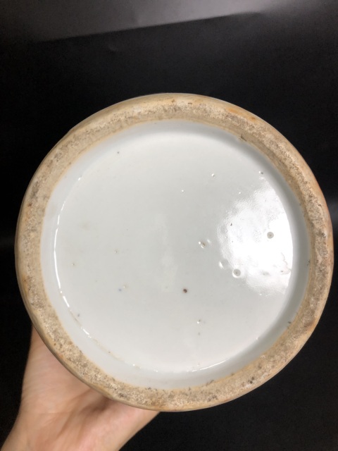 古玩陶瓷廣彩暗八仙夔龍紋描金開窗西廂記人物故事軟棒槌瓶拍賣,當前價格9000元