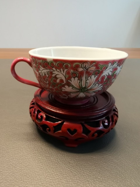 古玩陶瓷大清光緒年製官窯款胭脂紅粉彩花卉紋茶杯拍賣，當前價格1888元