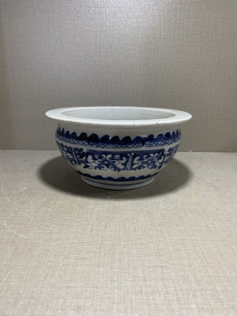 古玩陶瓷青花夔龍紋香爐拍賣,當前價格1680元