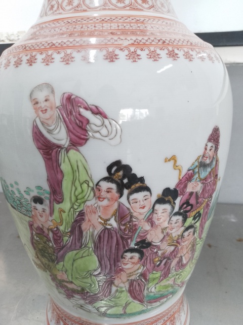 古玩陶瓷人物紋撇口觀音瓶拍賣，當前價格1280元