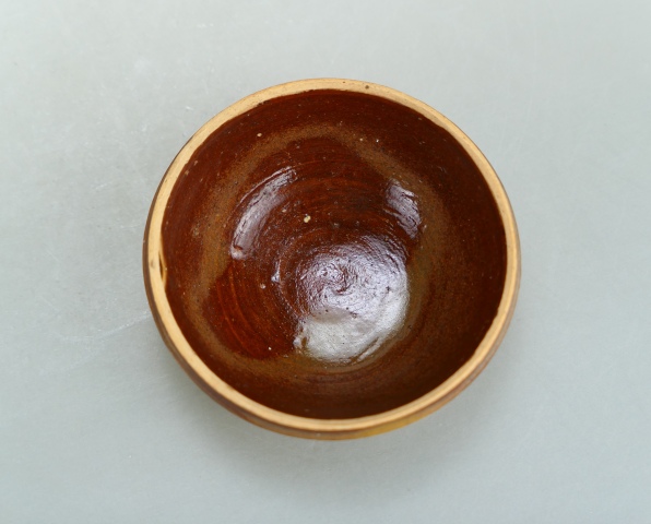 古玩陶瓷明.紫金釉束口盞拍賣，當前價格980元