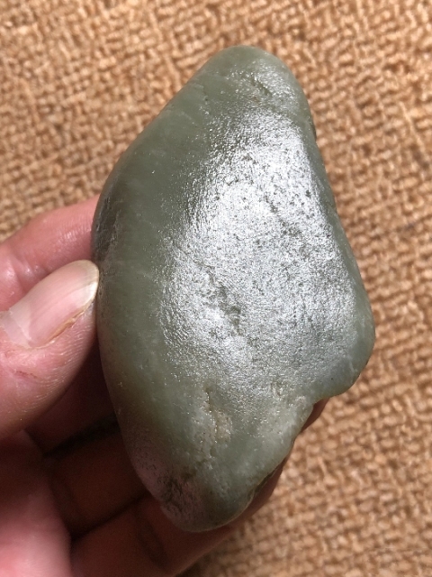古玩玉器和田玉(附帶機構(gòu)鑒定證書)拍賣，當(dāng)前價格200元