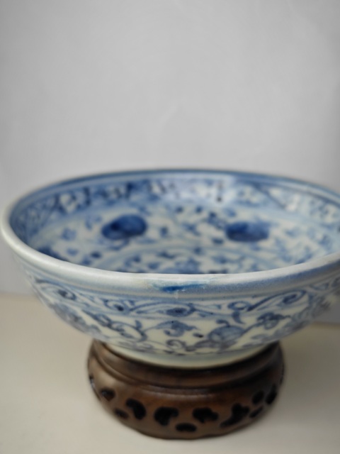 古玩陶瓷明空白期青花纏枝花卉紋洗拍賣,當前價格5432元