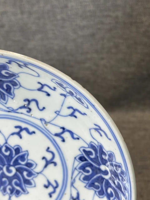 古玩陶瓷大清光緒年制 青花纏枝蓮紋盤拍賣,當前價格3800元